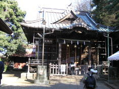 諏訪神社神殿